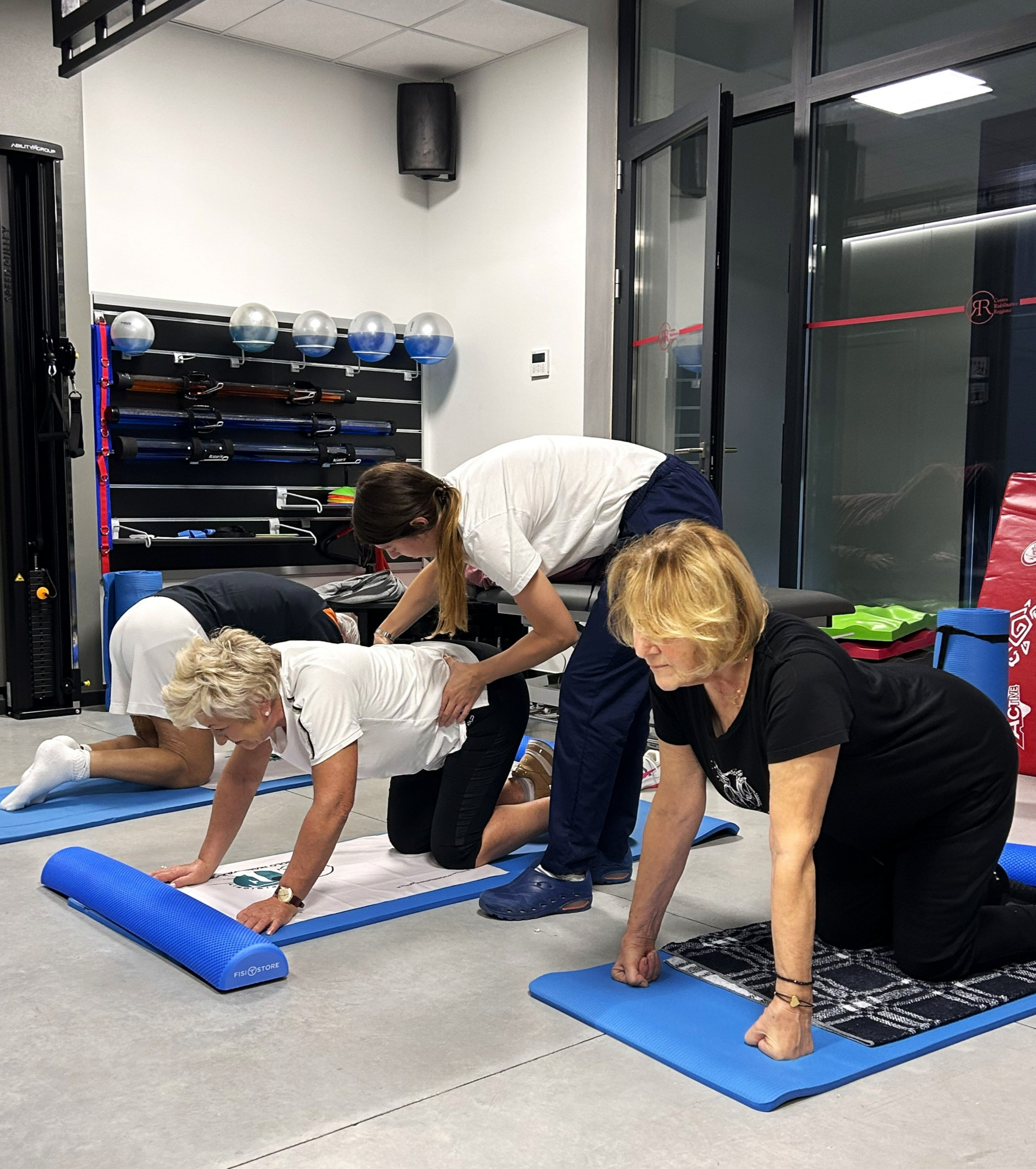 Lezione di ginnastica dolce all'interno della nostra Sport Medicine Area CRR FisioFit