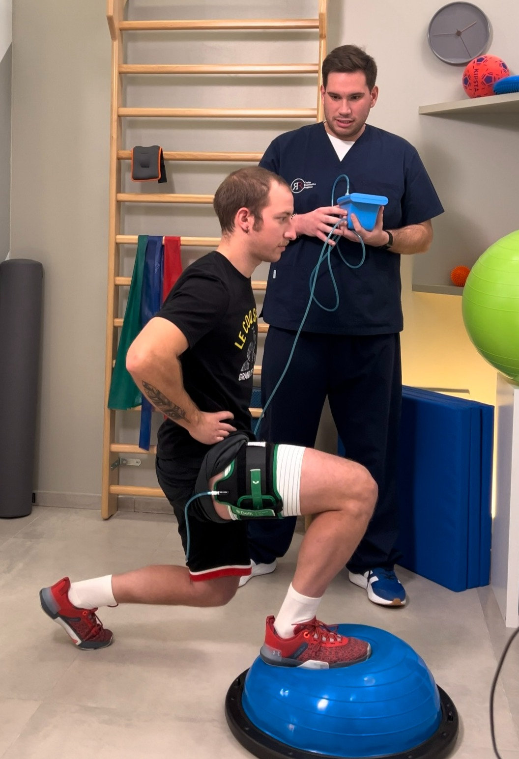 BFR per allenamento dello sportivo utilizzato da uno dei nostri fisioterapisti 